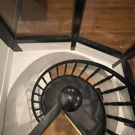 Apartment Entier A *